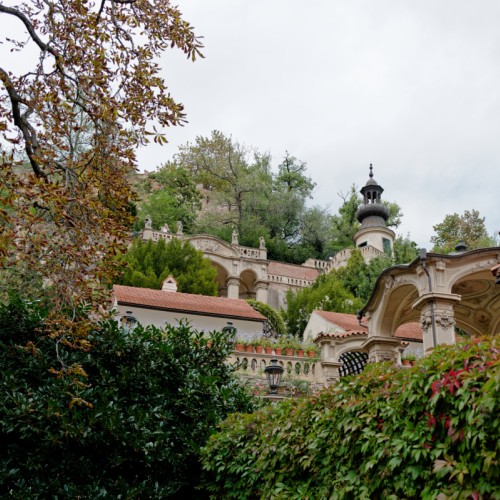 Les tarasses des jardins au contrebas du château 