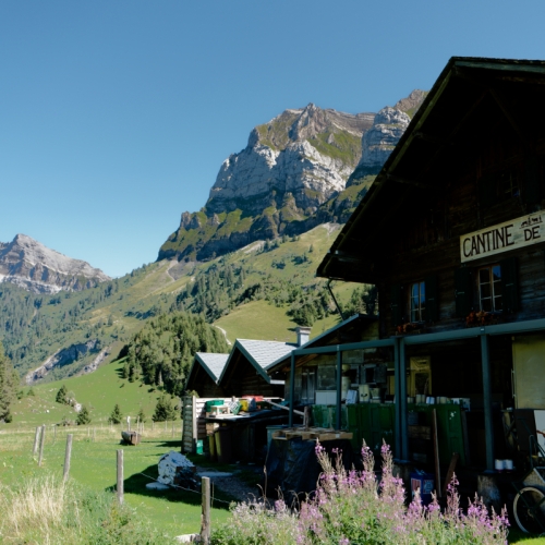 Le plateau de Barme avec la Dent de Bonavau