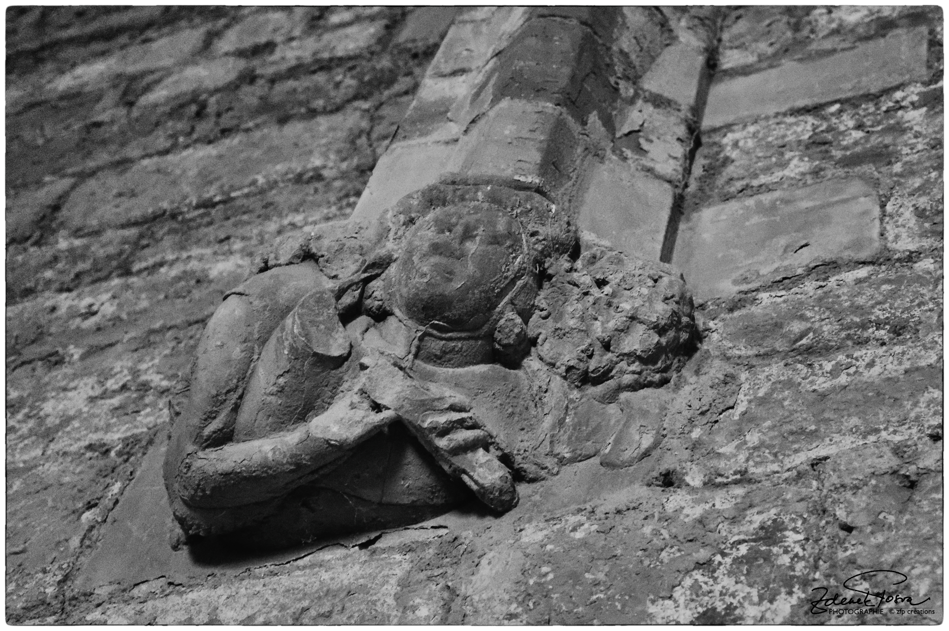 Le château de Puivert, la troisième salle, les musiciens