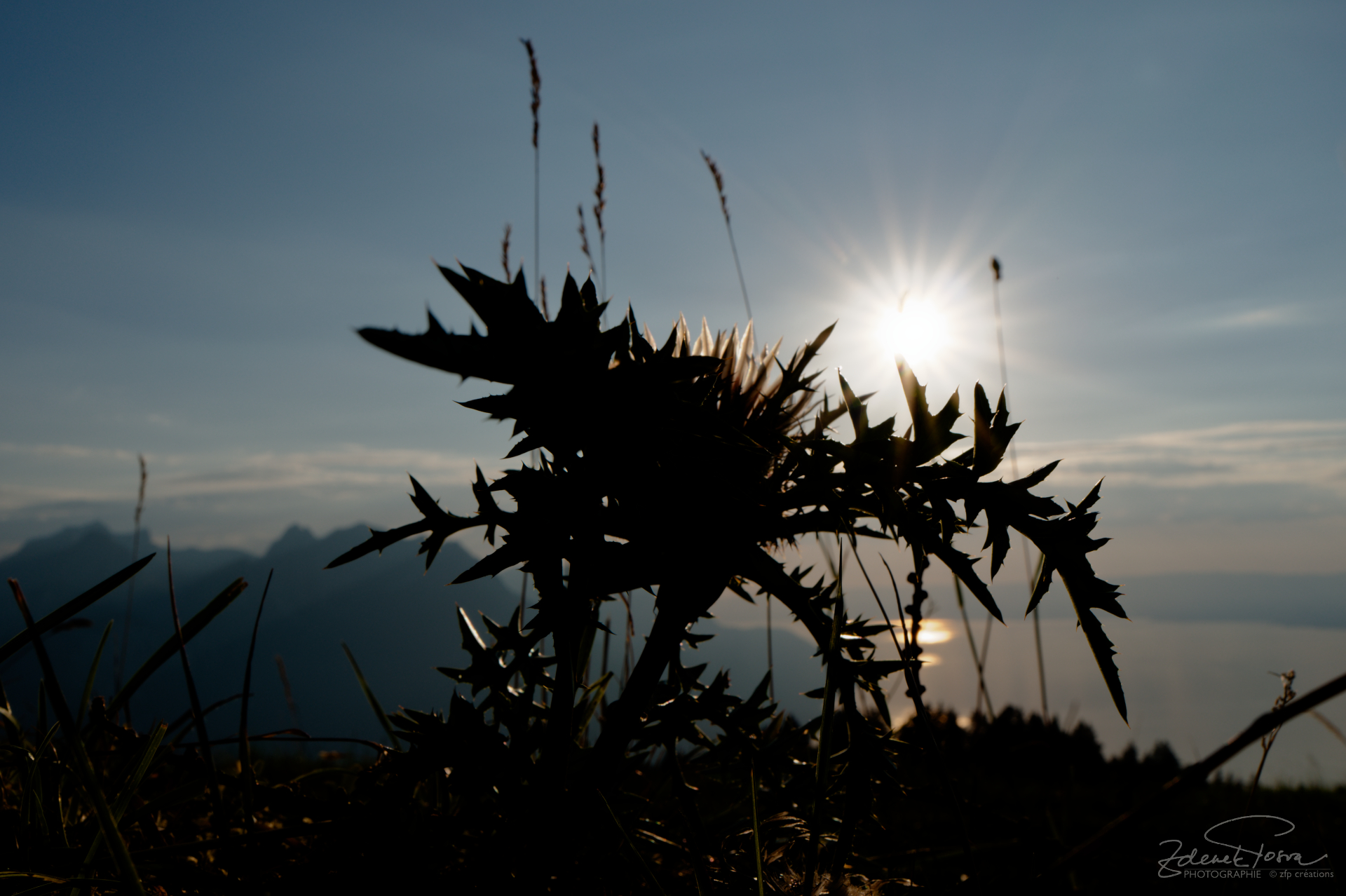 Le coucher du soleil sur le lac Léman