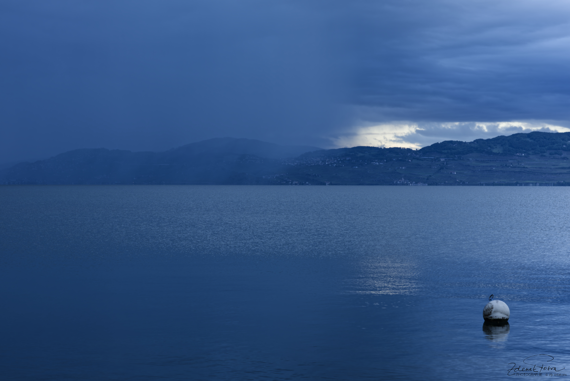 Lac Léman avant l'orage