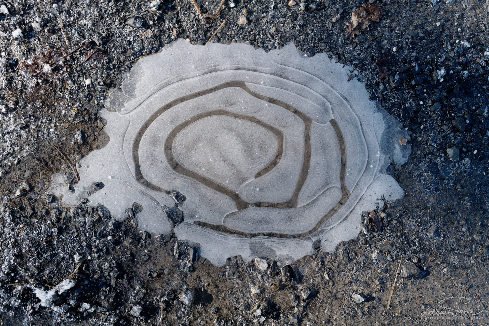 Un labyrinthe figé dans la glace