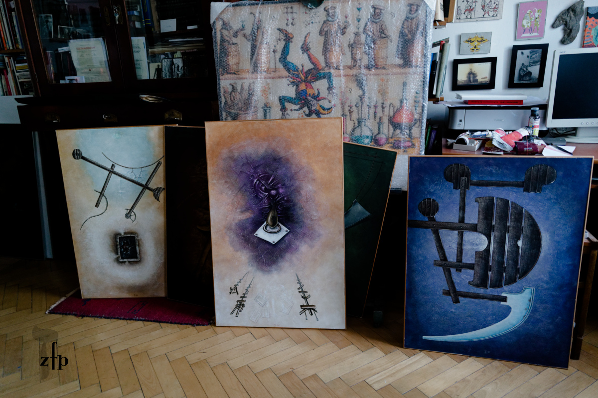 Quelques des anciens tableaux