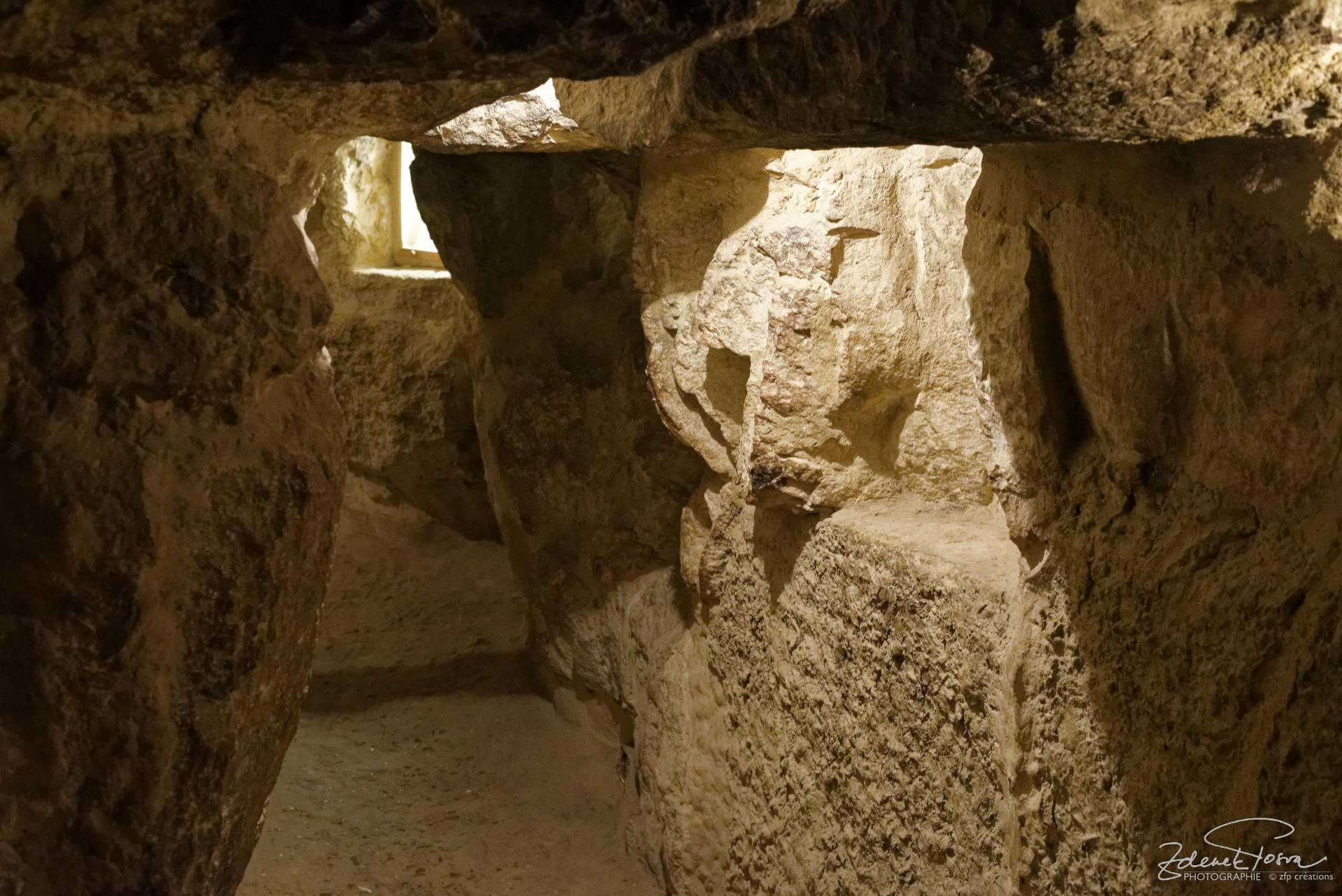 Dans la Grande pyramide