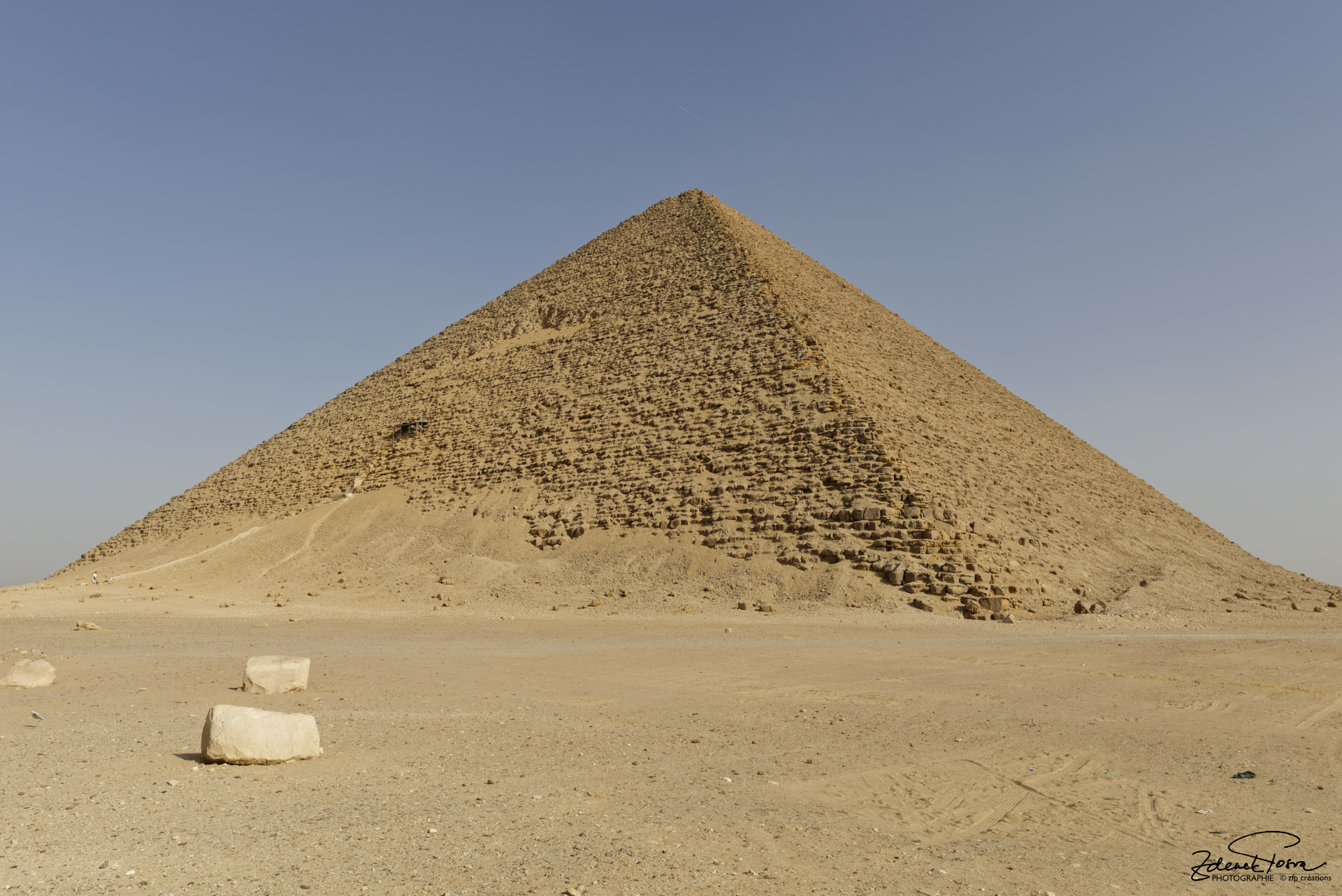 La pyramide rouge à Dahchour-Nord