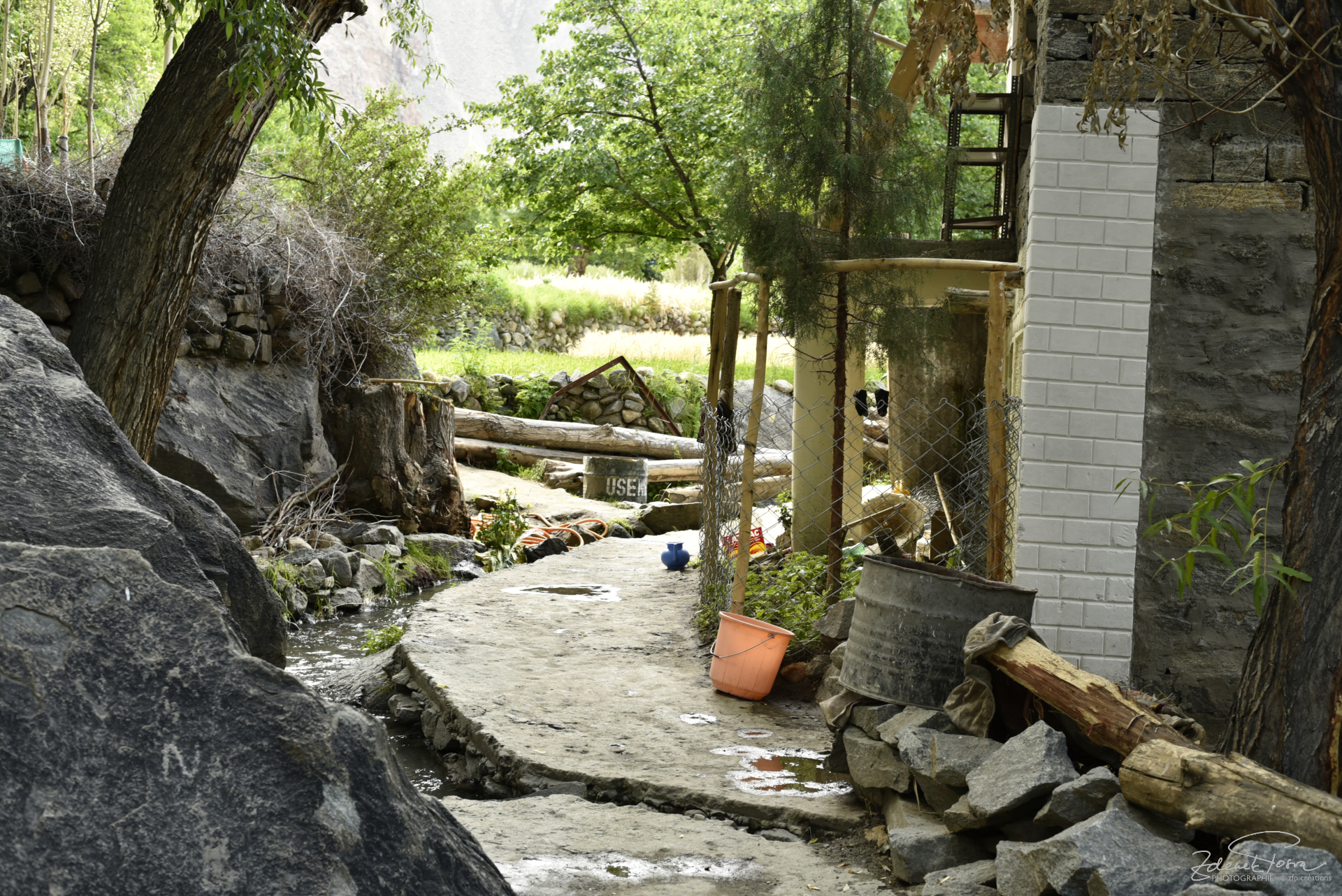 Le village de Turtuk avec son réseau vitale d'eau
