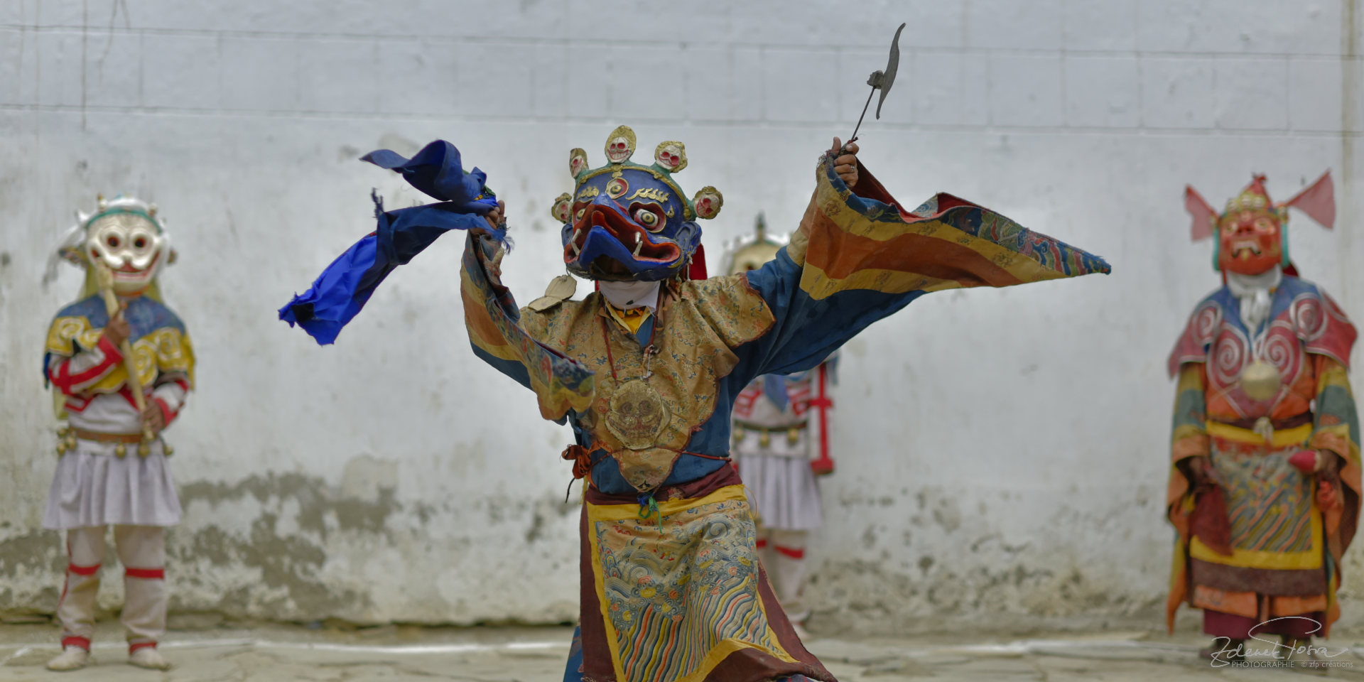 Le festival au monastère de Korzok