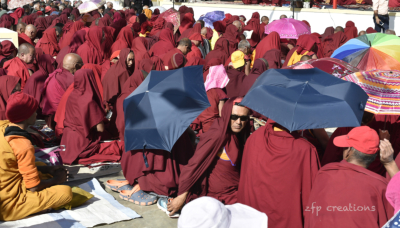 027 Dalai_Lama_Teaching_Disket_Monastery_Nubra